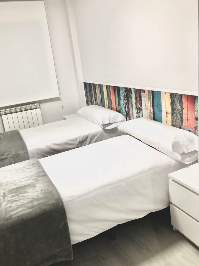 W W W Goyahospitales Es Bajo B Apartment Леон Екстериор снимка