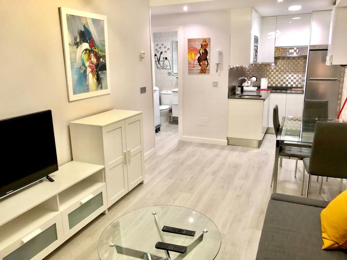 W W W Goyahospitales Es Bajo B Apartment Леон Екстериор снимка