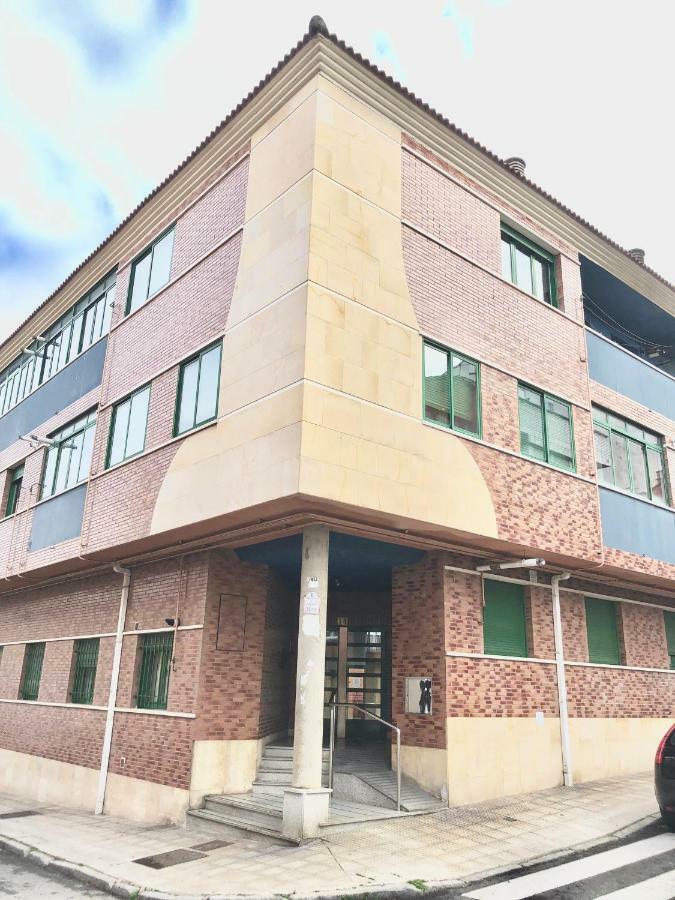 W W W Goyahospitales Es Bajo B Apartment Леон Екстериор снимка